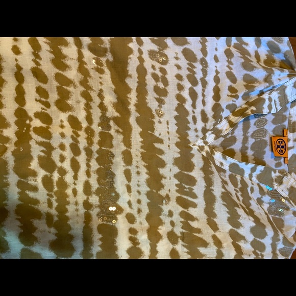 COPY - Tory Burch Turnic top - Picture 12 of 13